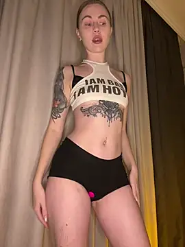 LoveGameSexx online show from February 26, 2026, 4:51 pm