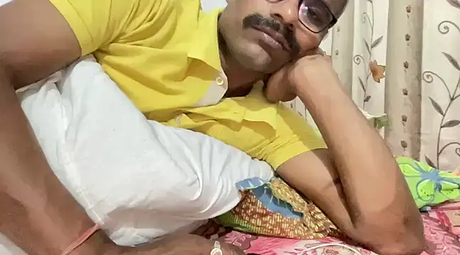 Snapshot of HORNY4UDESI chatting on December 1, 2024, 10:48 pm HORNY4UDESI online show from December 1, 2024, 10:48 pm