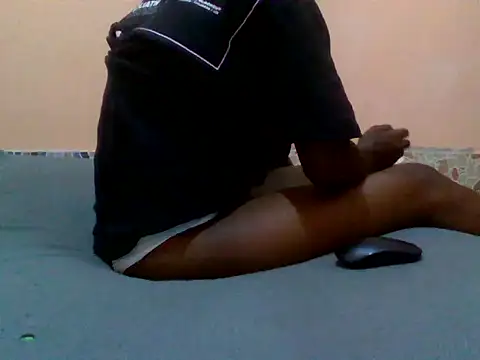 Sweetrata  online show from March 7, 2026, 9:20 pm