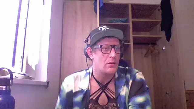 Bigthroaterboy online show from January 20, 2025, 2:46 pm