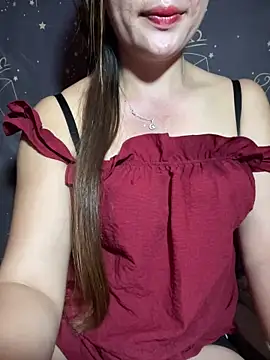 Silylina6969 online show from June 13, 2026, 12:58 pm