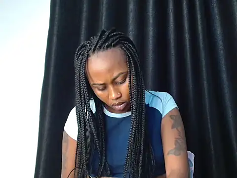 Miss hot candy online show from March 22, 2026, 8:27 am