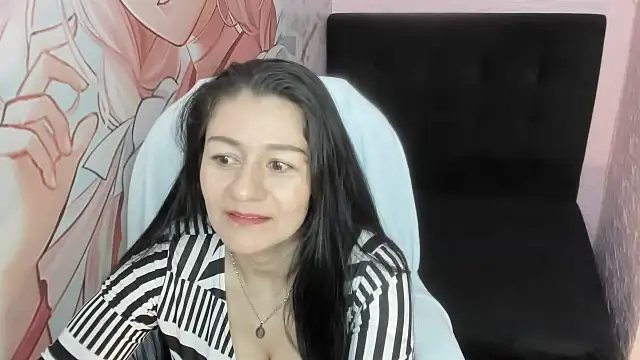 AllysonMilf69 online show from October 14, 2025, 2:07 pm