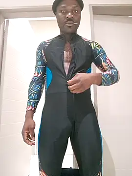 Snapshot of Petrossa chatting on October 4, 2025, 2:24 am Petrossa online show from October 4, 2025, 2:24 am