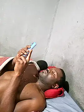 Petrossa online show from November 17, 2025, 5:44 am