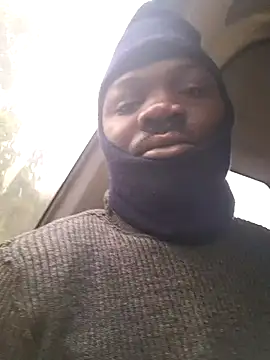 Petrossa online show from November 29, 2025, 4:12 am