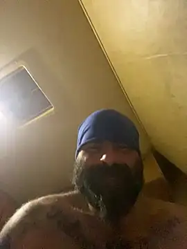 WilldoPita online show from December 8, 2024, 4:22 am