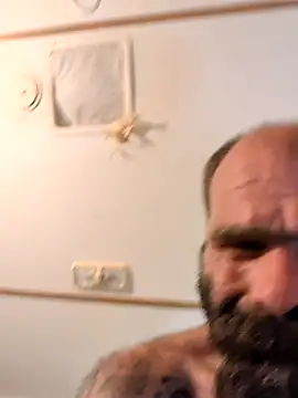 Snapshot of WilldoPita chatting on April 23, 2026, 8:32 am WilldoPita online show from April 23, 2026, 8:32 am