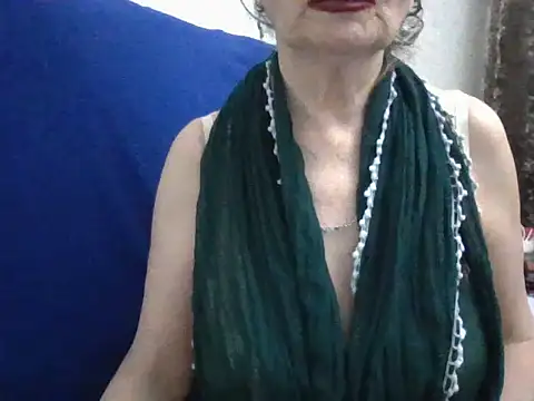 CarlyTreat online show from September 19, 2025, 3:16 pm