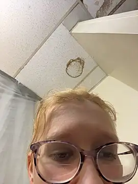 YandereDemon online show from March 6, 2026, 3:45 am