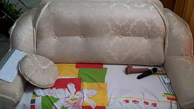 Snapshot of BEST-1 chatting on September 15, 2025, 2:12 am BEST-1 online show from September 15, 2025, 2:12 am