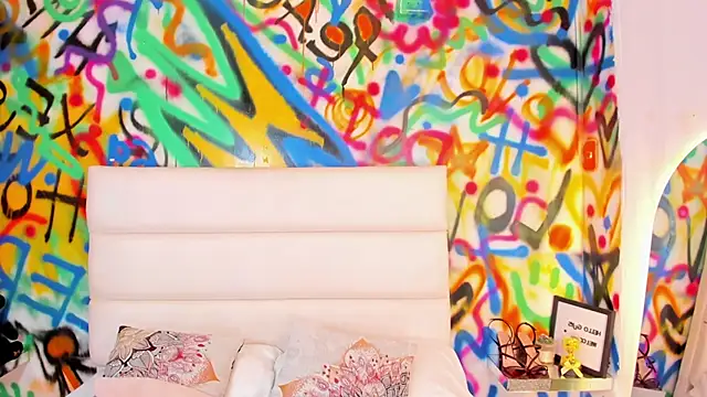 Snapshot of Liana_Bernocchi chatting on February 5, 2026, 8:37 pm Liana Bernocchi online show from February 5, 2026, 8:37 pm