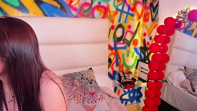 Snapshot of Liana_Bernocchi chatting on February 12, 2026, 8:19 pm Liana Bernocchi online show from February 12, 2026, 8:19 pm