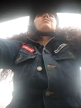 Snapshot of Valeria__soler chatting on September 17, 2025, 7:27 pm Valeria  soler online show from September 17, 2025, 7:27 pm