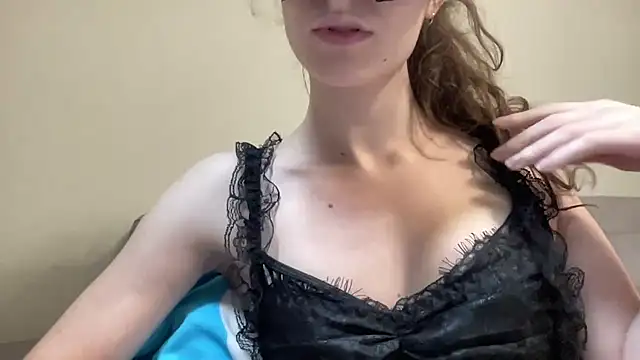 Snapshot of lexihot0000 chatting on September 27, 2025, 12:55 pm lexihot0000 online show from September 27, 2025, 12:55 pm