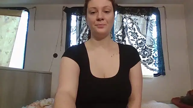 emerieskye20 online show from January 14, 2025, 5:45 pm
