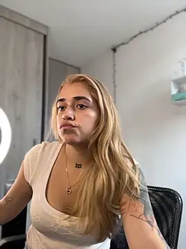 JoselinFlower  online show from March 14, 2026, 10:16 pm