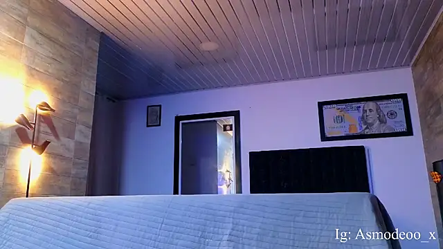 Snapshot of AsmodeoCox chatting on October 11, 2025, 1:39 am AsmodeoCox online show from October 11, 2025, 1:39 am