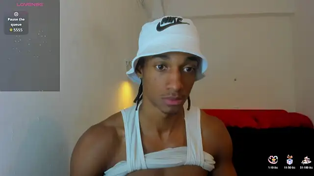 Malkongarcia online show from November 15, 2025, 1:04 pm