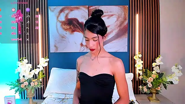 sofiaa grey  online show from March 1, 2025, 12:56 pm