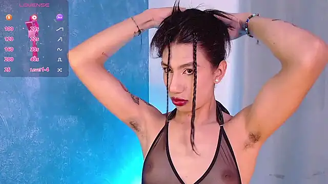 sofiaa grey  online show from January 18, 2025, 1:51 pm