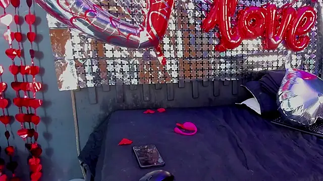 Shayla27 online show from February 14, 2025, 3:00 am