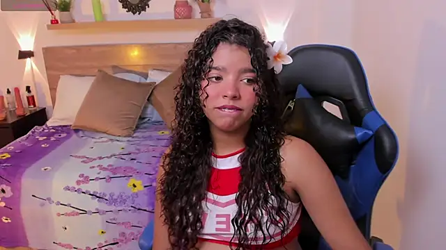 aurora rodriguez online show from October 22, 2025, 12:48 pm