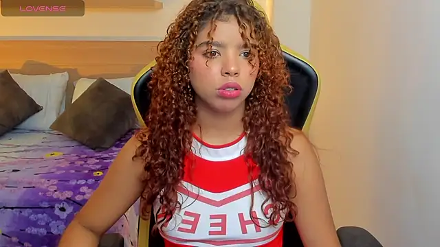 aurora rodriguez online show from February 12, 2025, 12:12 pm