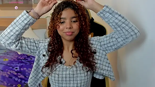 aurora rodriguez online show from February 26, 2025, 3:14 am