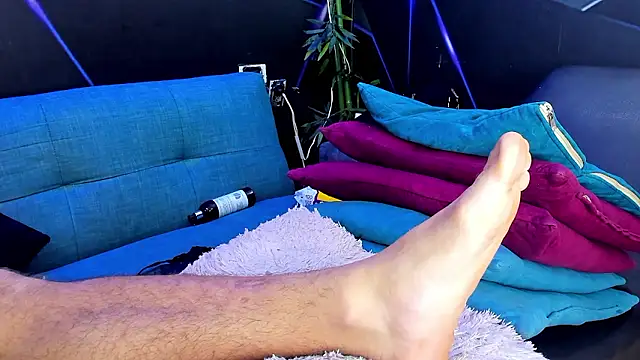 pucca camhot online show from December 8, 2024, 6:50 pm