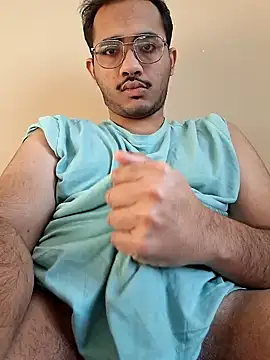 alesssterling online show from February 21, 2025, 1:11 pm