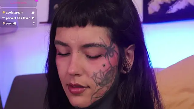 SylveonFox online show from October 21, 2025, 11:31 am