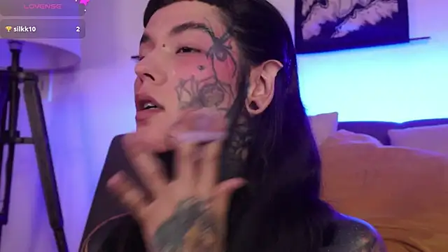 SylveonFox online show from October 24, 2025, 1:37 am