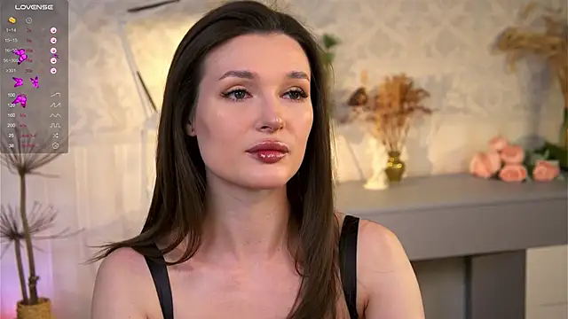 Snapshot of Eva_Golden chatting on December 12, 2024, 4:10 pm Eva Golden online show from December 12, 2024, 4:10 pm