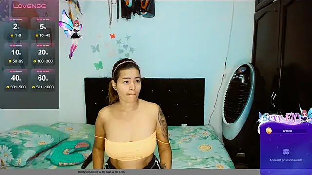 2girlsdream  online show from December 21, 2024, 10:50 am