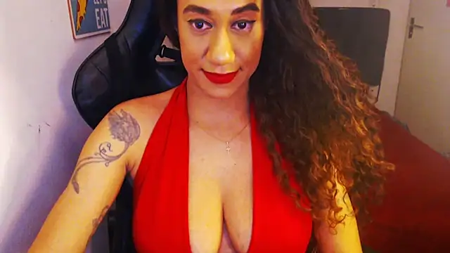 Snapshot of gauchinhaG chatting on October 15, 2025, 4:48 pm gauchinhaG online show from October 15, 2025, 4:48 pm