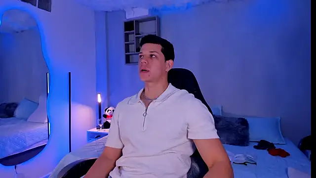 MarcoSullivan online show from October 24, 2025, 1:43 pm