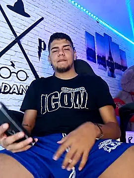 Nathan mason  online show from March 6, 2025, 3:13 am