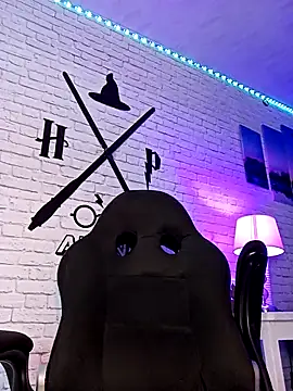 Nathan mason  online show from March 7, 2025, 10:10 pm