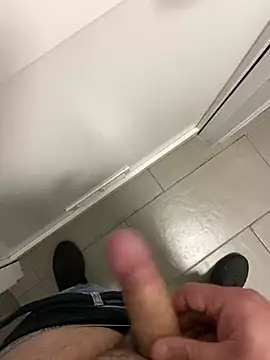 Snapshot of _themask_ chatting on December 16, 2024, 10:03 pm  themask  online show from December 16, 2024, 10:03 pm