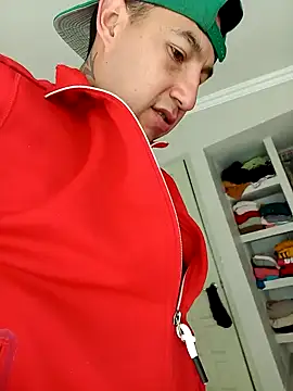 jessan1994 online show from February 5, 2025, 3:42 pm