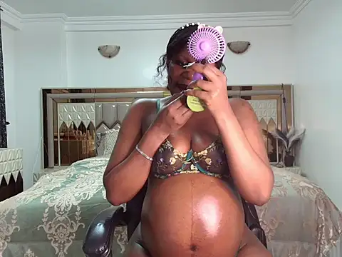 ebony shilly3 online show from January 10, 2026, 12:39 am