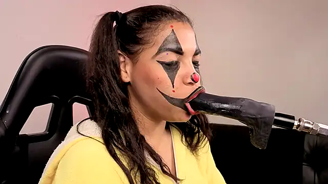 Snapshot of Anabel693 chatting on October 2, 2025, 10:40 am Anabel693 online show from October 2, 2025, 10:40 am