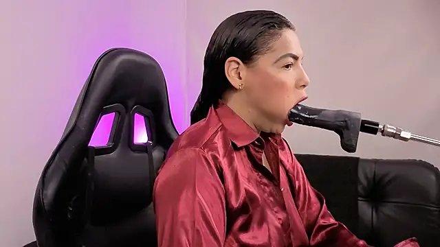 Snapshot of Anabel693 chatting on November 6, 2025, 8:18 am Anabel693 online show from November 6, 2025, 8:18 am