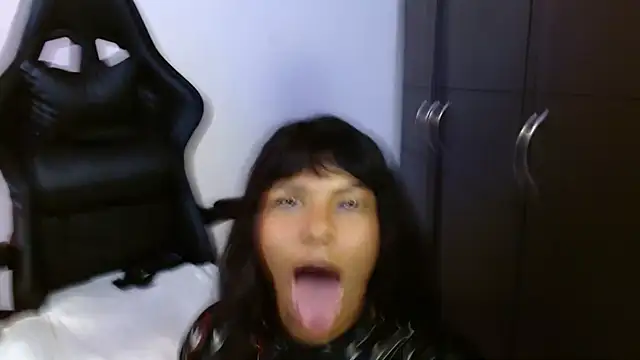 Snapshot of Anabel693 chatting on February 22, 2025, 10:29 am Anabel693 online show from February 22, 2025, 10:29 am