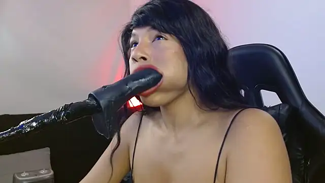 Snapshot of Anabel693 chatting on February 19, 2025, 4:55 pm Anabel693 online show from February 19, 2025, 4:55 pm