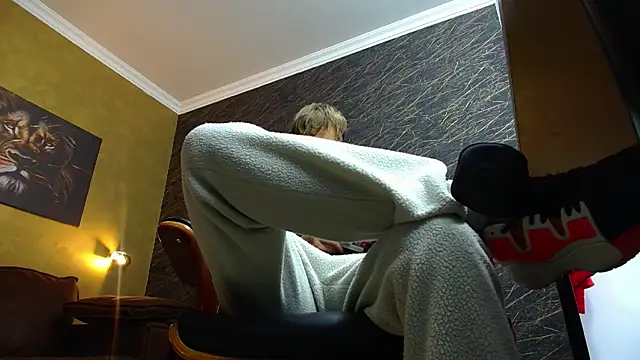 BrandonTate online show from November 20, 2025, 8:48 am