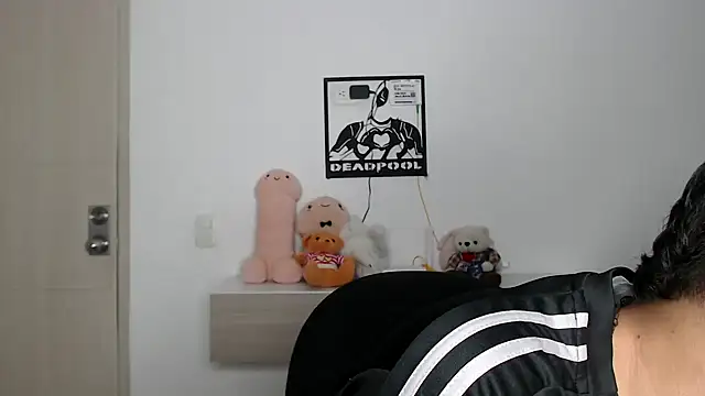 kaiine190 online show from November 20, 2025, 7:20 am