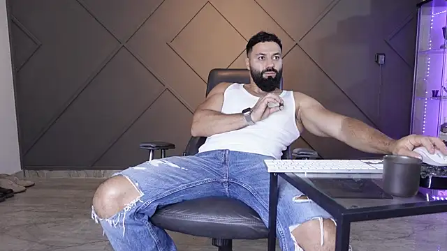 Snapshot of mattmasterss chatting on July 20, 2026, 8:22 pm mattmasterss online show from July 20, 2026, 8:22 pm