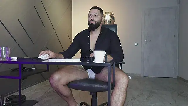 mattmasterss online show from September 29, 2025, 8:25 pm